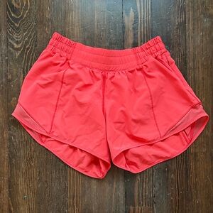 Lululemon Hotty Hot 2.5 Shorts